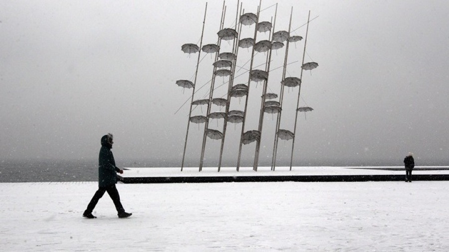 Κακοκαιρία με βροχές, χιόνια, χαμηλές θερμοκρασίες και θυελλώδεις ανέμους από αύριο (23/2) σε όλη τη χώρα