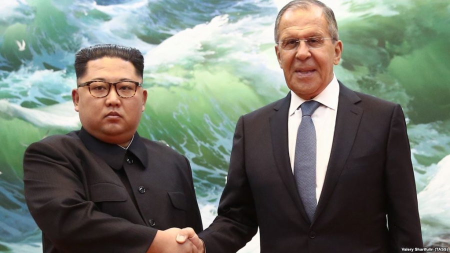 Kim Jong un: Έχω δεσμευτεί για την αποπυρηνικοποίηση της κορεατικής χερσονήσου – Συνάντηση με Lavrov