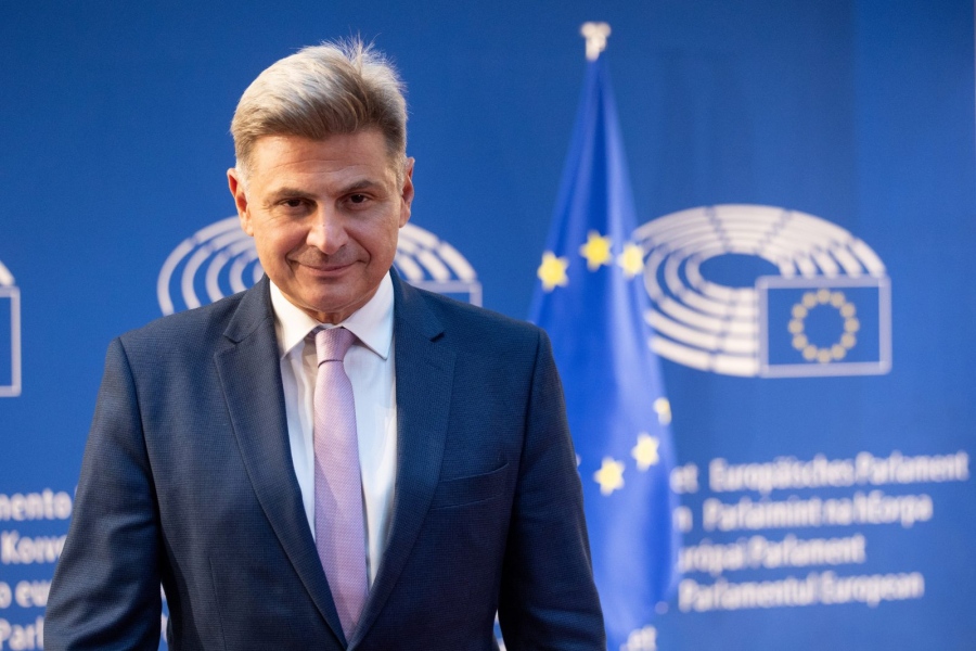 Οδοστρωτήρας ο Φαραντούρης, είπε όσα απέφυγε να πει ο Μητσοτάκης: Εκβιάζει η Τουρκία, καμία τελωνειακή ή άλλη συμφωνία με την ΕΕ