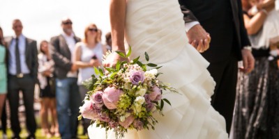 Συναγερμός στην Κρήτη για τα 6 νέα κρούσματα κορωνοΐού μετά από γάμο - Ένας διασωληνωμένος στη ΜΕΘ