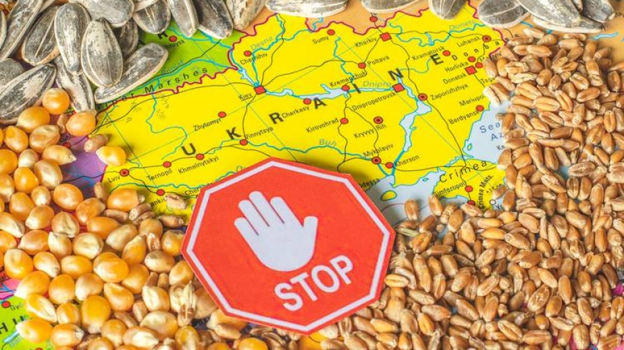 Επίθεση του Ουκρανού ΥΠΕΞ προς γείτονες και συμμάχους: «Θέλoυν παράταση των περιορισμών για τα σιτηρά»