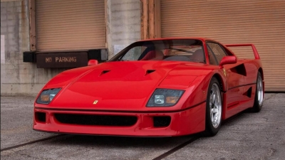 Μία Ferrari F40 με μόλις 4.600 χιλιόμετρα
