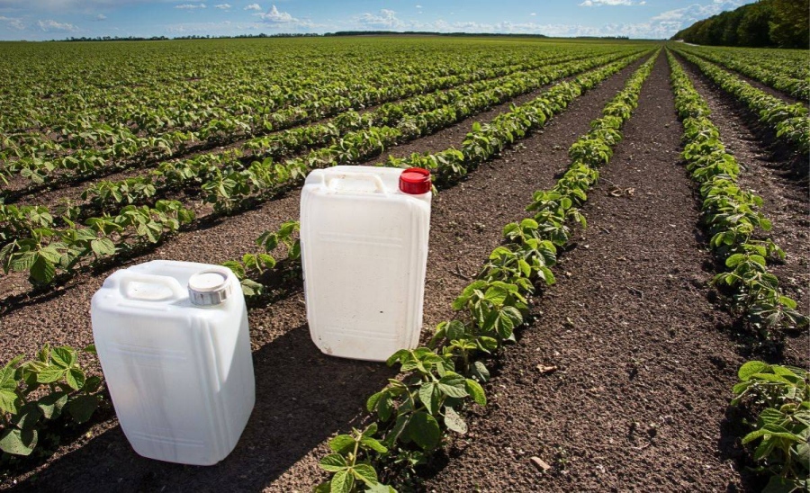 Αποκάλυψη… δίκτυο παράνομων φυτοφαρμάκων στη Θεσσαλία, οι αγρότες ψάχνουν φθηνότερες λύσεις