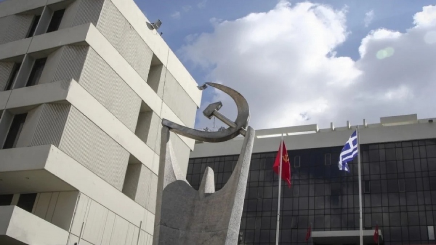 ΚΚΕ για απογευματινά χειρουργεία: Η κυβέρνηση νομιμοποιεί το «φακελάκι»