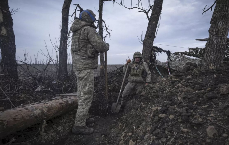 Οι Ουκρανοί χτίζουν τη δεύτερη γραμμή άμυνας στην πόλη Orekhov στη Zaporizhia