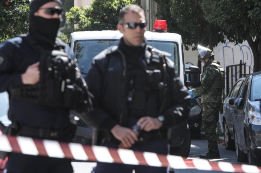 Σε εξέλιξη μεγάλη αστυνομική επιχείρηση στην Αττική για την εξάρθρωση εγκληματικής οργάνωσης – 50 προσαγωγές