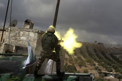 Φόβοι για γενικευμένη σύρραξη στη Συρία - Μαίνονται οι μάχες στη Manbij - Αγνοεί τις κυρώσεις Trump ο Erdogan: Η επίθεση θα συνεχιστεί