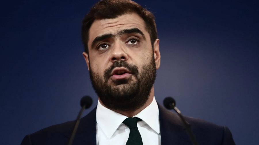 Διαψεύδει ο Μαρινάκης: «Δεν πήρε προαγωγή ο Κεντρικός Λιμενάρχης Πειραιά μετά τον θάνατο του Αντώνη»