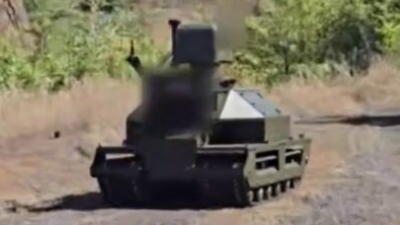 Απίστευτη εξέλιξη - Ο ρωσικός στρατός ανέπτυξε σύστημα αποναρκοθέτησης με λέιζερ που βασίζεται σε μη επανδρωμένη πλατφόρμα (vid)