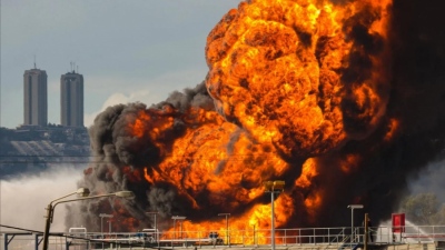 Shock strike shakes Tel Aviv as Iran unleashes Emad missile, IDF bases hit in “71 waves of hell”