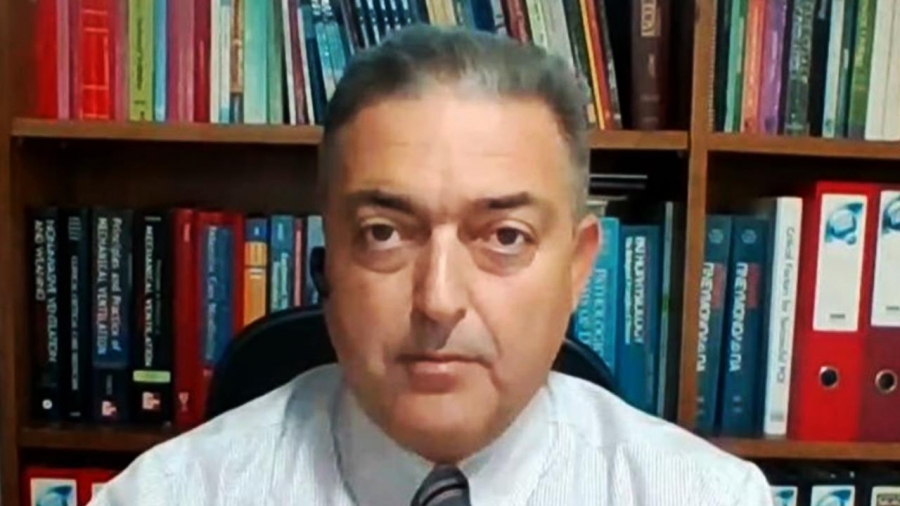 Βασιλακόπουλος: «Οι ανεμβολίαστοι να υποχρεούνται να μπαίνουν με τεστ στα σούπερ μάρκετ»