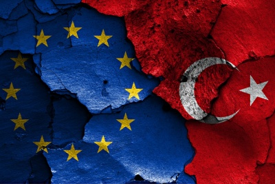 Η Τουρκία του Erdogan αποκλίνει όλο και περισσότερο από την Ευρώπη...