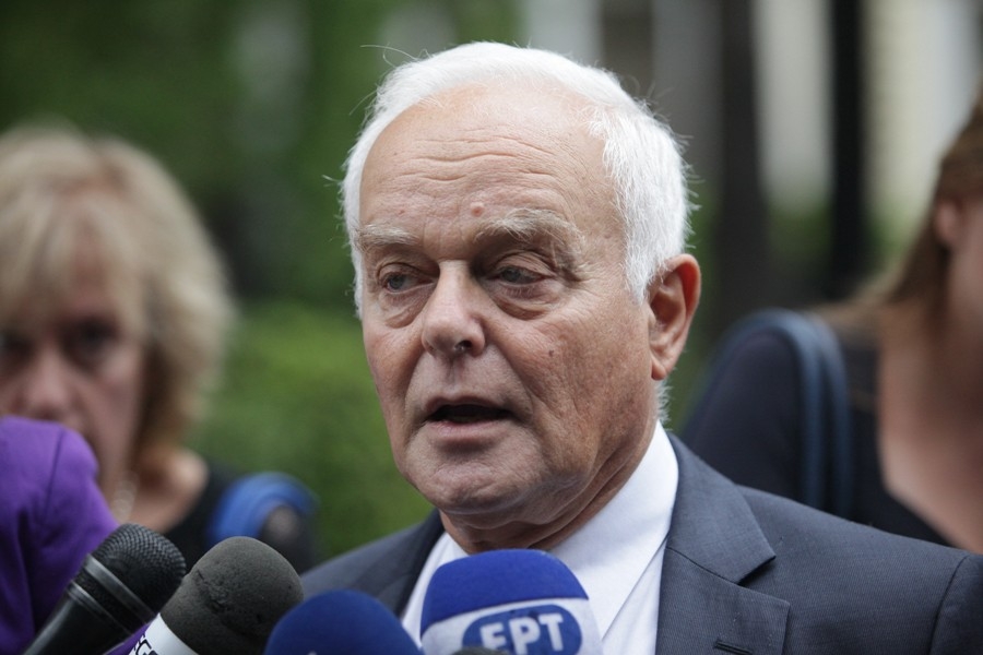 Μανιτάκης: Συνταγματική η υποχρεωτικότητα του εμβολιασμού – Νόμιμες οι κυρώσεις στους αρνητές