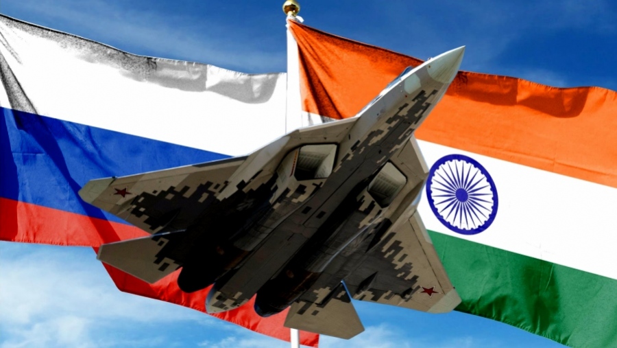 Το Su-57E για πρώτη φορά χωρίς «κόφτη»: Οι Ρώσοι σήκωσαν το μαχητικό στο Ντουμπάι για να το... προσγειώσουν στην Ινδία