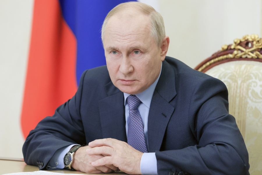 H Ρωσία προς Ανατολάς – Putin: Πολλαπλά τα οφέλη για τα κράτη από τη συμμετοχή στην Ευρασιατική Οικονομική Ένωση