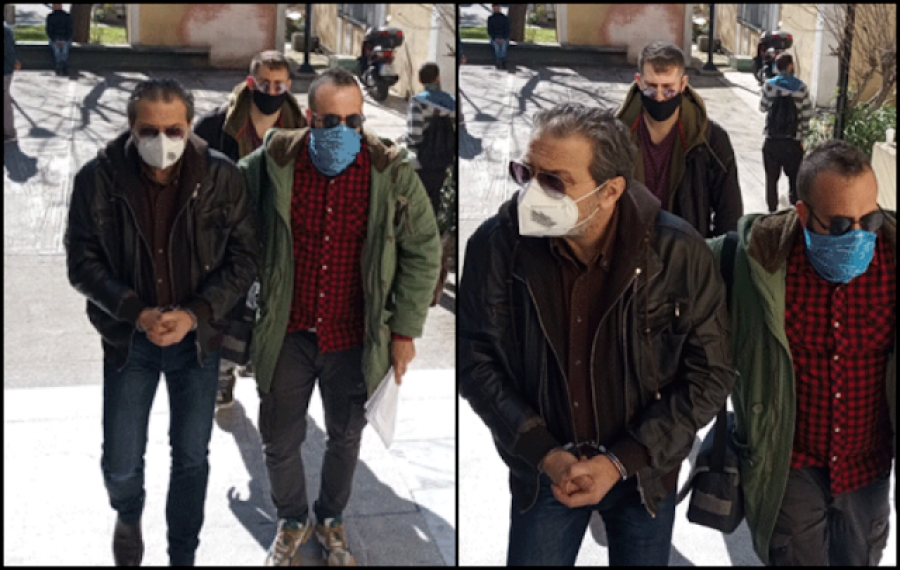 Ελεύθερος αφέθηκε ο Στέφανος Χίος μετά την απολογία του στα δικαστήρια της Ευελπίδων