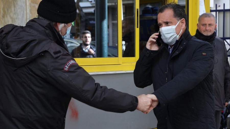 Αιφνιδιαστική επίσκεψη Γεωργιάδη στο τμήμα επειγόντων του ΓΝΑ Ευαγγελισμός: Άκουσα και τα καλά και τα άσχημα από τον κόσμο