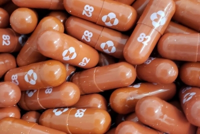 ΗΠΑ: Ο αμερικανικός οργανισμός φαρμάκων ενέκρινε το αντιιικό χάπι της Merck για την Covid-19