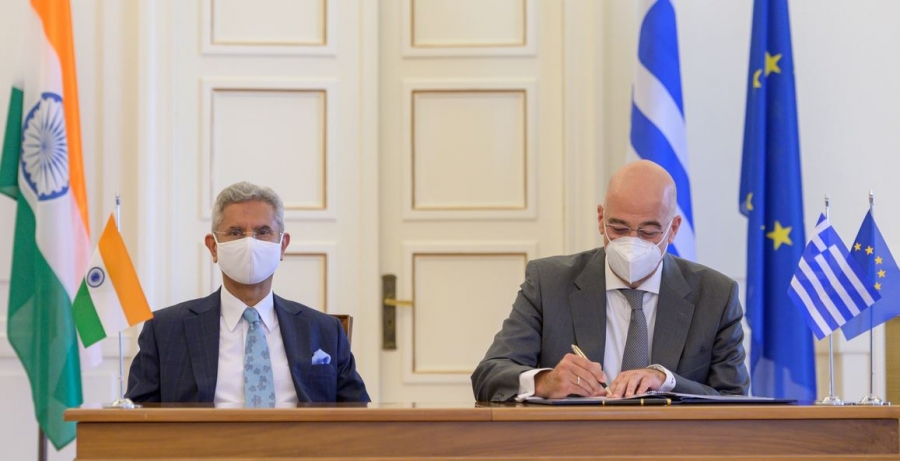 Η Ελλάδα γίνεται μέλος της Διεθνούς Ηλιακής Συμμαχίας – Ο Δένδιας υπέγραψε την ιδρυτική συμφωνία πλαισίου