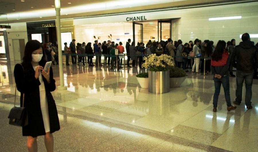 Η Chanel ακύρωσε επίδειξη στο Πεκίνο λόγω κορωνοϊού