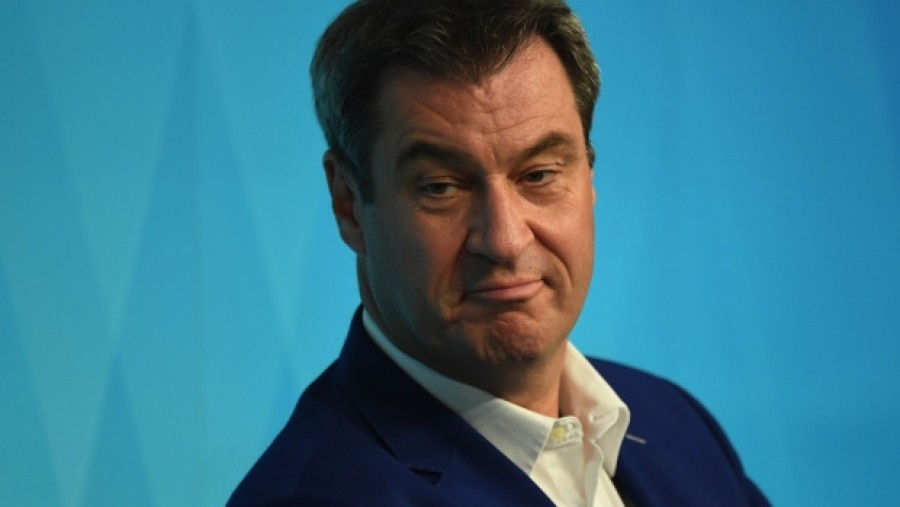 Γερμανία: Εκτός μάχης από την καγκελαρία και τη διαδοχή της Merkel ο Soeder του CSU