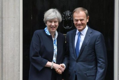 Tusk: Κανένα αδιέξοδο στις συνομιλίες για το Brexit - May: Έχει σημειωθεί καλή πρόοδος