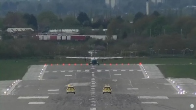 Βρετανία: Προσωρινή αναστολή λειτουργίας στο αεροδρόμιο του Birmingham λόγω «περιστατικού ασφαλείας σε αεροσκάφος»