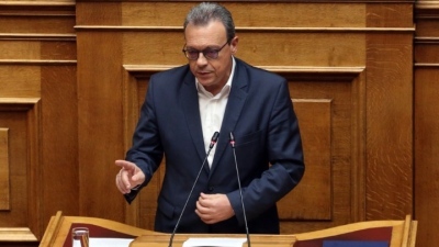 Φάμελλος (ΣΥΡΙΖΑ): Η ΝΔ επέλεξε να συγκαλύψει τις ευθύνες Καραμανλή για τα Τέμπη, προσβάλλοντας το δίκαιο και την αλήθεια