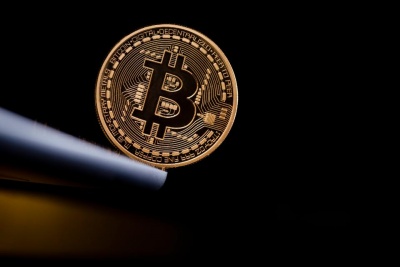 «Στο πράσινο» τα ψηφιακά νομίσματα – Ανέκτησε τα 10.000 δολάρια το Bitcoin