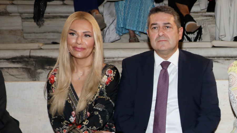 Η πρώτη ανάρτηση της Τίνας Μεσσαροπούλου μετά τη νοσηλεία του Γιώργου Μυλωνάκη