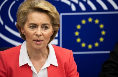 Politico: Η Von der Leyen (ΕΕ) αντιμετωπίζει ταραχές στο εσωτερικό του κόμματος