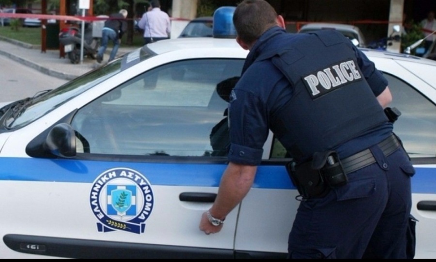 Έξι συλλήψεις σε αστυνομική επιχείρηση στην Αθήνα για την αντιμετώπιση του παρεμπορίου