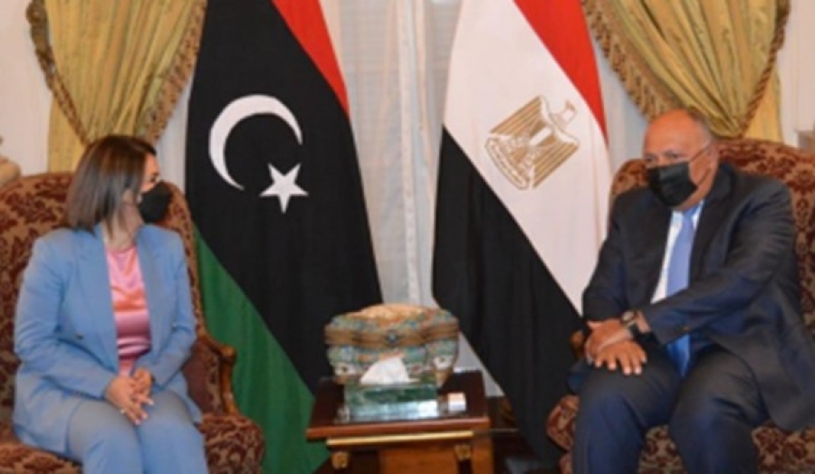 Shoukry (Αίγυπτος): Ζήτησε εκ νέου την αποχώρηση των ξένων στρατευμάτων από τη Λιβύη