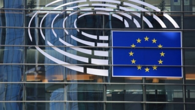 ΕΕ: Η Κομισιόν προτείνει άρση δασμών στα ουκρανικά προϊόντα