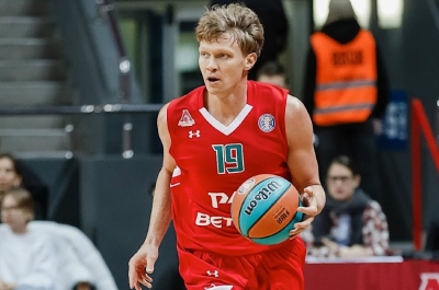 «Κλείνει» στην Ζενίτ ο Κουζμίνσκας