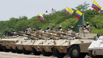 Σε επιφυλακή η Λατινική Αμερική - Η Κολομβία αναπτύσσει στρατεύματα στα σύνορα με τη Βενεζουέλα