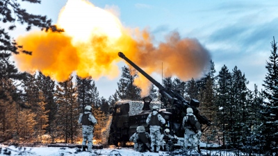 Ανάφλεξη στην Αρκτική: Το ΝΑΤΟ αναπτύσσει 25.000 πεζοναύτες στα σύνορα με Ρωσία - Οι ΗΠΑ στέλνουν F35A και B-1B