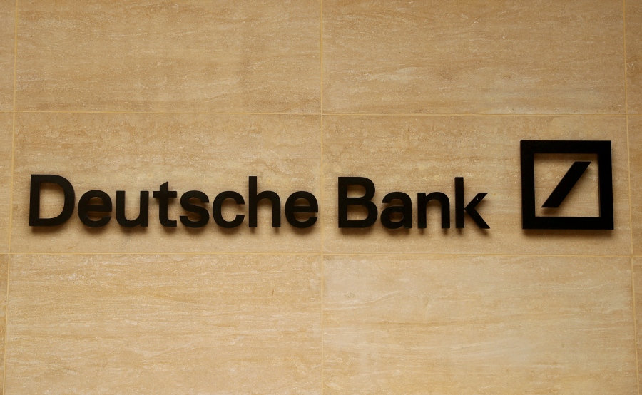 Deutsche Bank: Ξηλώνεται το αφήγημα της «ήπιας προσγείωσης», στο χείλος του γκρεμού οι αγορές - Οι 4 καταλύτες του κραχ