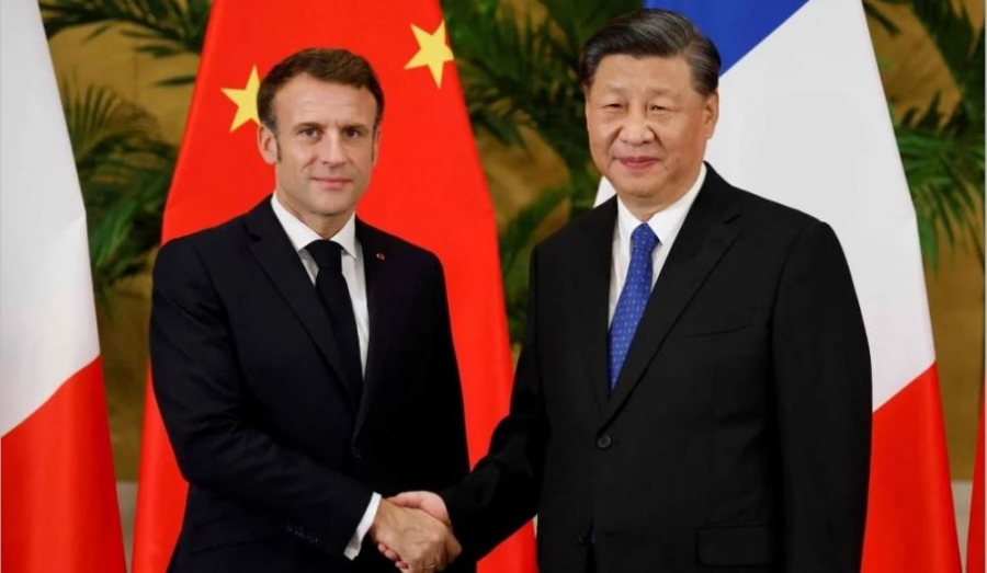 Κοινή γλώσσα με τον Κινέζο πρόεδρο Jinping για λύση στην Ουκρανία αναζητά ο Macron