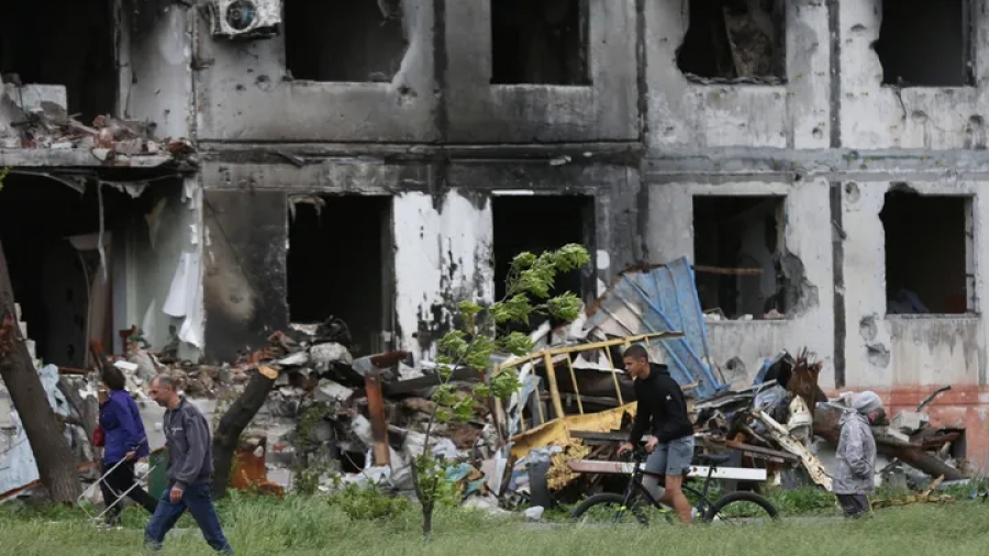 Ουκρανία: Βρέθηκαν 200 πτώματα σε υπόγειο στα ερείπια της Μαριούπολης