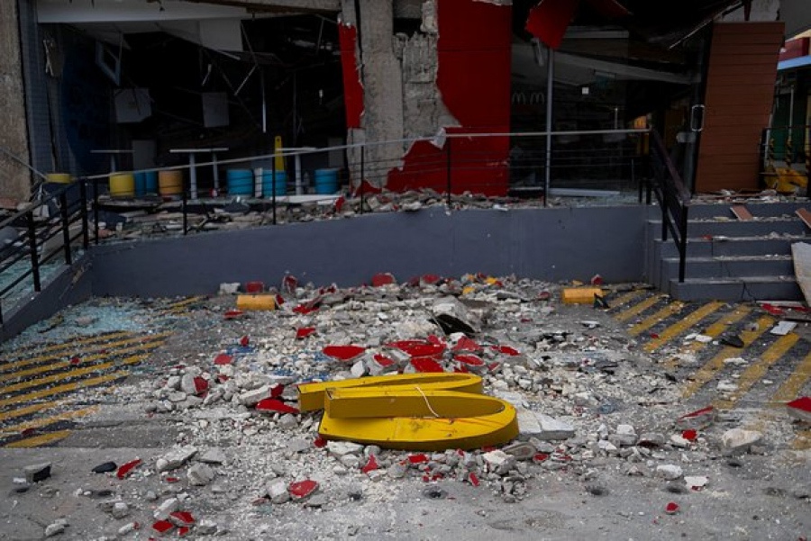 Αδιανόητη, μακάβρια σύμπτωση: 69 νεκροί από τον σεισμό μεγέθους... 6,9 Ρίχτερ στις Φιλιππίνες