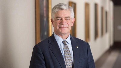 Harker (Fed): Ύφεση 6% για τις ΗΠΑ το 2020 – Θα ξεπεράσει το 10% η ανεργία