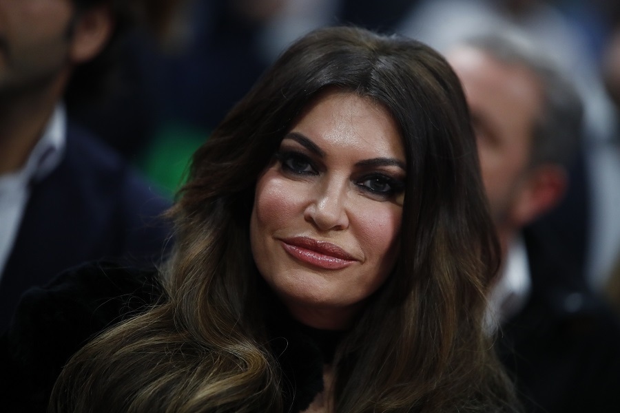 Θερμή υποδοχή της Guilfoyle με τον γιο της - Στο ΟΑΚΑ η Πρέσβης των ΗΠΑ για το Παναθηναϊκός – Χάποελ Τελ Αβίβ