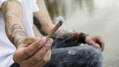 To 10% των κατοίκων στην Αττική καπνίζει κάνναβη χαμηλής ποιότητας και το 1% κάνει χρήση κοκαΐνης