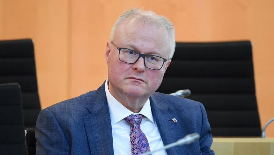 Γερμανία: Αυτοκτόνησε ο υπουργός Οικονομικών της Έσσης - Δεν έβρισκε λύσεις για τον κορωνοϊό