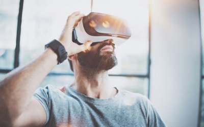 Οι τεχνολογικές τάσεις που πρέπει να υιοθετήσουν τα ξενοδοχεία