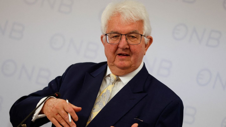 O Αυστριακός Holzmann (ΕΚΤ) προειδοποιεί: Περισσότερες αυξήσεις επιτοκίων, εάν προκύψουν νέοι κλυδωνισμοί