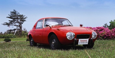 Αυτό το υβριδικό Toyota Sports 800 του 1977 είχε κινητήρα τζετ!