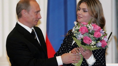 ΗΠΑ: Η Alina Kabaeva, φημολογούμενη σύντροφος του Putin, στη λίστα των νέων κυρώσεων