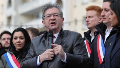 Αυστηρό μήνυμα Mélenchon: Macron παραιτήσου - Μόνο έτσι θα δοθεί λύση στο αδιέξοδο